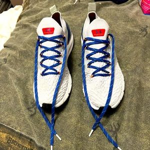 Men’s Underarmour Tennis Shoes Size 11.5